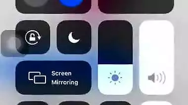 Cutest Sri Lankan Girl Full Collection – Pics With More than 4 Guys