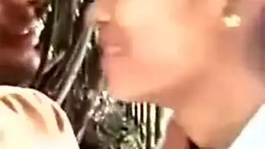 Indian lovelace feels up XXX girlfriend and kisses her in the fresh air