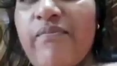 Desi village girl video call sex