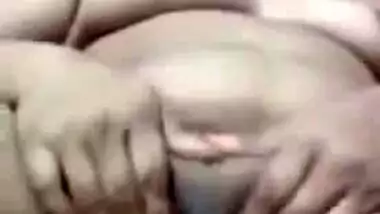 Cigarette gives Desi woman's desired XXX pleasure in MMS footage
