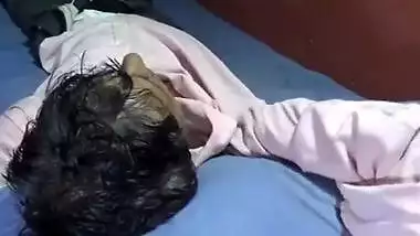 Horny desi bhabhi enjoying her pussy licking by hubby with loud moaning