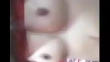 Indian porn movies of big boobs bhabhi exposed her asset on demand