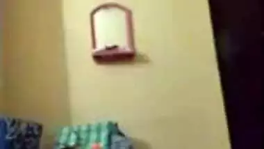 desi aunty hot show of video call – No sound