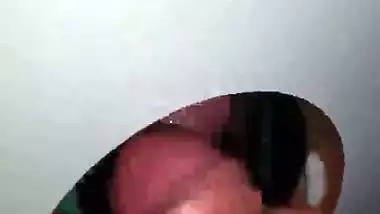 Married Guy First Time Going to the Glory Hole to Get Sucked on by Single Moms