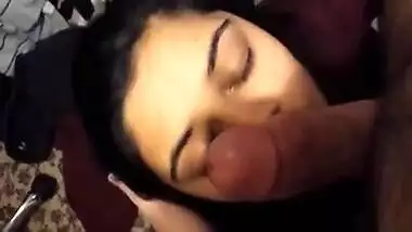 XXX full HD video of a horny girl giving an amazing blowjob