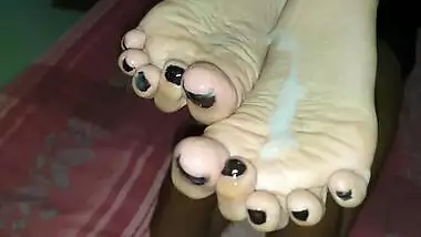 sri lankan wife fucked by her manager at hotel room after work බොස් මාව රූම් එක්ක ගිහින්