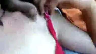 Sex HD video of an amateur girlfriend enjoying an outdoor sex session