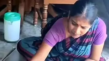 Bengali Boudi Oops Moment