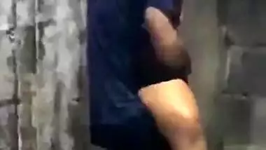 Desi lover outdoor fucking