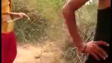 Cheating wife gets outdoor sex, caught red handed and her mms sex