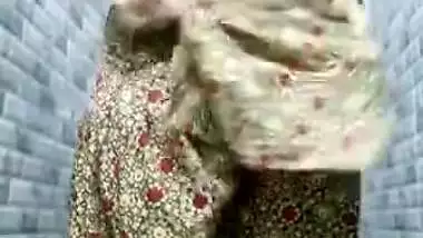 Super Horny Indian Girl Show’s Nude Body and Dancing Part 2