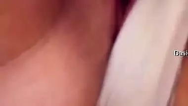 Today Exclusive- Sexy Nri Paki Wife Boobs And Pussy Record By Hubby