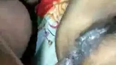 Boyfriend ne bhabi ki chudai ker chud se chud ka Ras nikala bhabi boli maja aa gaeya with Hindi audio