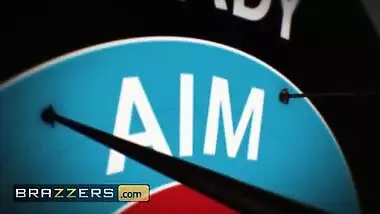 Brazzers - Sarah Jessie Tries To Sabotage Zac Wild's Shot By Putting His Dick Deep In Her Cute Ass