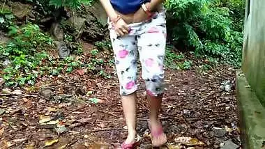 [ Indian Hard Porn ] Desi village aunty outdoor fucking with young devar