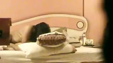 Indian Wifey Sexy Sis spreads her leg in the air rides me hard and Sucks my cum faster on