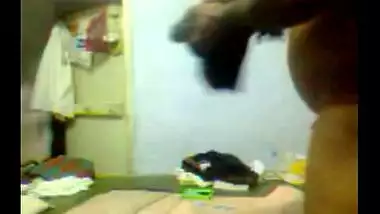 MMS of Tamil South Indian desi aunty do hot sex with my Daddy
