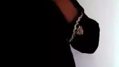 Shaved Desi pussy gets pounded hard with XXX boner for MMS video