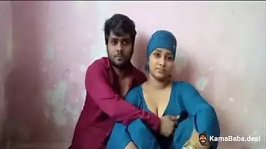 A horny guy bangs his big ass lover in the Bangladeshi bf