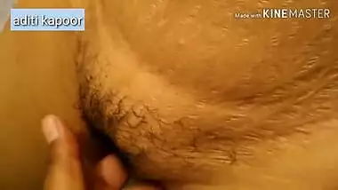 BOSS FUN WITH BIG BOOB WIFE MOHINI WHEN HUSBAND IS NOT AT HOME HINDI AUDIO