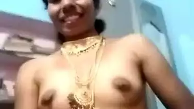 Telegu Desi XXX wife’s full nude show for her internet lover