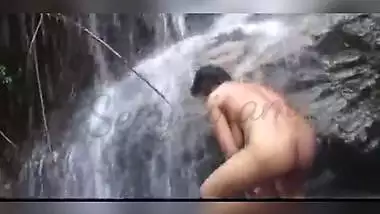 Desi whore wife iram getting nude outside