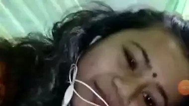 Home Quarantine nude selfie of Desi girl