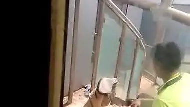 Desi girl outdoor pussy fingering