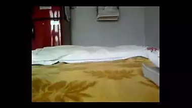 Tamil home sex scandal mms of a young and sexy south Indian girl.