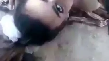 Sexy Girl Fully Nude Outdoor Fucked by Boyfriend & her Best Friend Recording Video