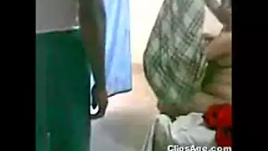 Indian porn tube of chubby desi bhabi first time with her young tenant